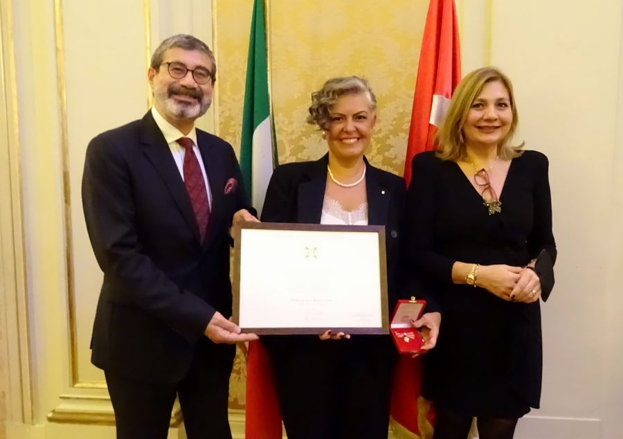 Sabancı Üniversitesi Öğretim Üyesi  Prof. Dr. Ayşe Betül Çelik’e İtalya Liyakat Nişanı verildi