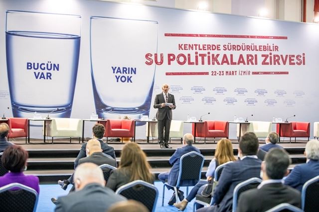 CHP’li Belediye Başkanları İzmir’de Su Gündemini Değerlendirdi