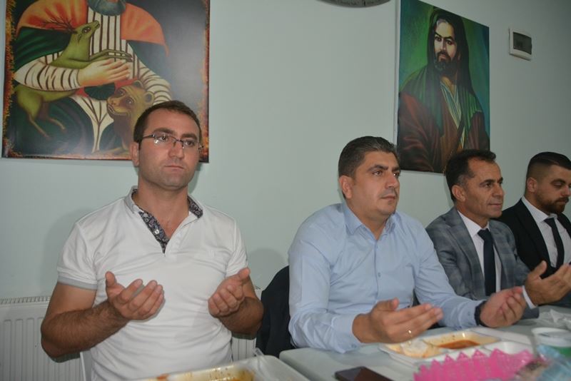 TDP Genel Başkan Yardımcısı Akgün, Birlik Cemevi’nde oruç açma lokmasına katıldı