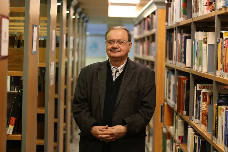 Prof. Dr. Selim Şeker: “Radyo frekans dalgalarıyla dinleniyoruz”