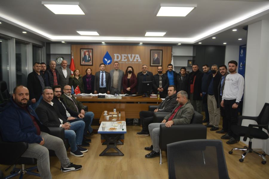 CHP Sancaktepe ilçe yönetimi DEVA Partisi Sancaktepe’yi ziyaret etti