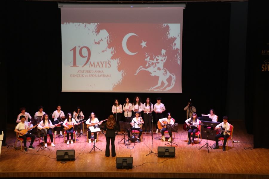 Sancaktepe’de, 19 Mayıs Atatürk’ü Anma Gençlik ve Spor Bayramı Coşku ve Heyecanla Kutlandı