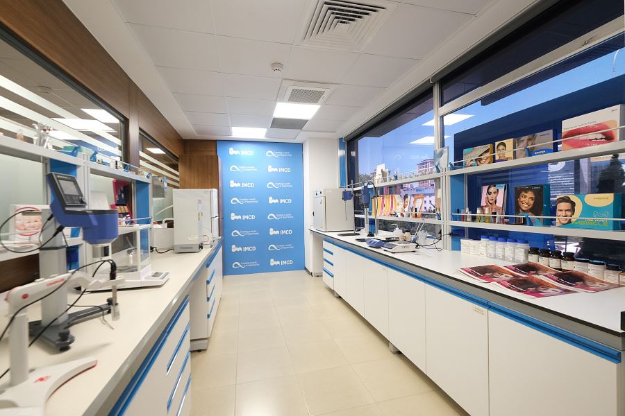 IMCD, İstanbul’daki üçüncü laboratuvarını kozmetik sektörü için açtı
