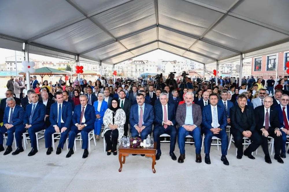 Sancaktepe’de 4 Okul Milli Eğitim Bakanı Yusuf Tekin’in Katıldığı Törenle Hizmete Açıldı