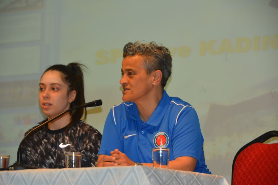 Sancaktepe 60. Yıl Sarıgazi Ortaokulu’nda spor konuşuldu