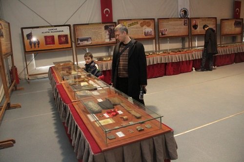 Çanakkale Savaş Malzemeleri Müzesi Kartal?da açıldı 