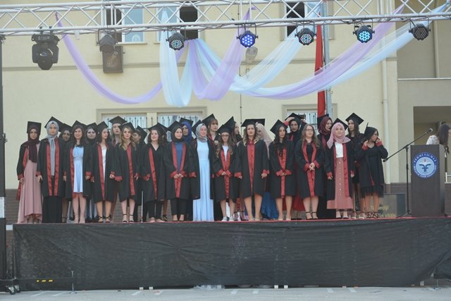 Fehmi Yılmaz Mesleki ve Teknik Anadolu Lisesi mezuniyet töreni düzenledi
