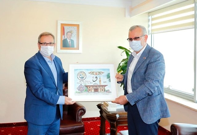 Helvacıoğlu?ndan Rektör Tabakoğlu ve Genel Sekreter Yardımcılarına ziyaret