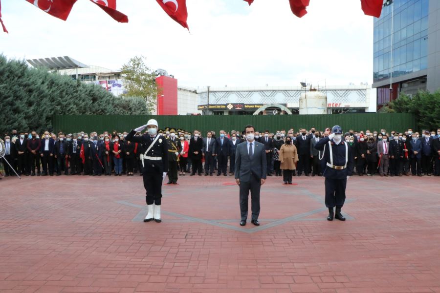 Sancaktepe’de 29 Ekim Cumhuriyet Bayramı töreni 