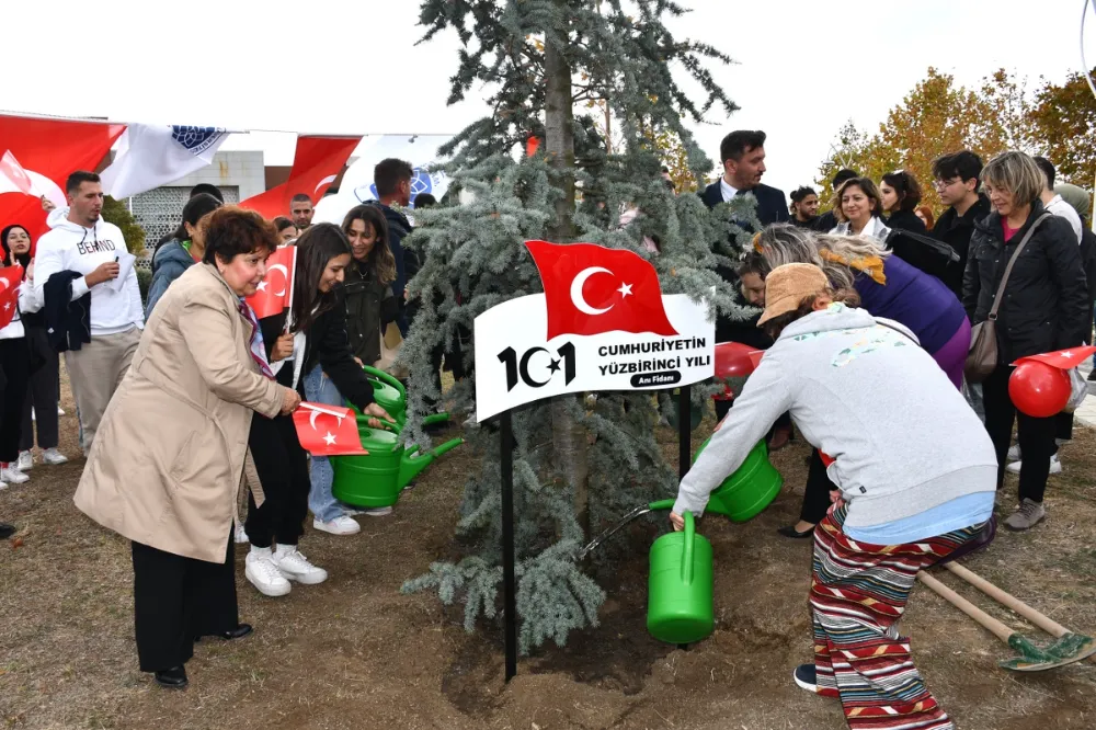 Tekirdağ Namık Kemal Üniversitesinde Geleneksel ‘Cumhuriyet Fidanı’ Dikim Töreni Gerçekleşti