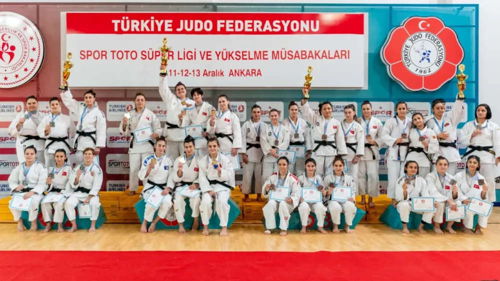 Sancaktepe Belediyesi Kadın Judo Takımı Süper Lig’de üçüncü oldu