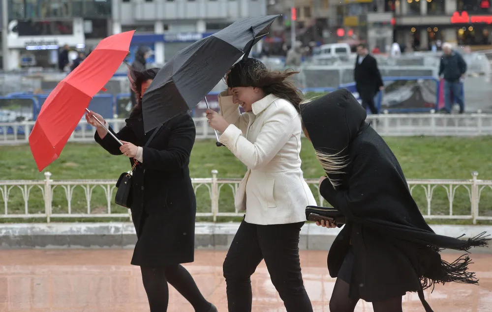 İSTANBUL’DA ERBAİN SOĞUKLARININ ETKİLİ OLMASI BEKLENİYOR