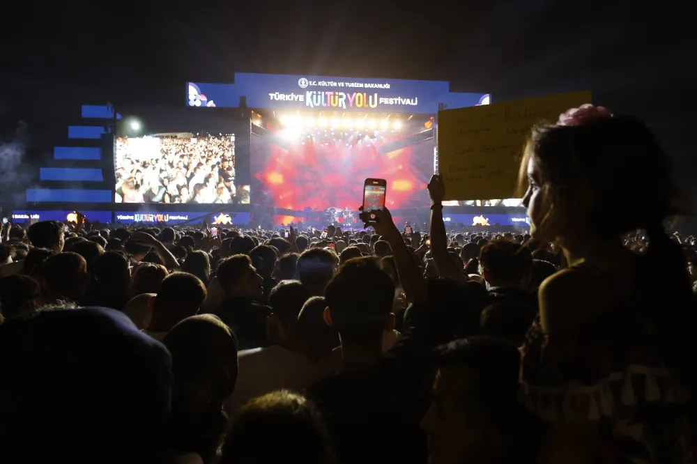 BURSA KÜLTÜR YOLU FESTİVALİ’NDE SEMİCENK COŞKUSU