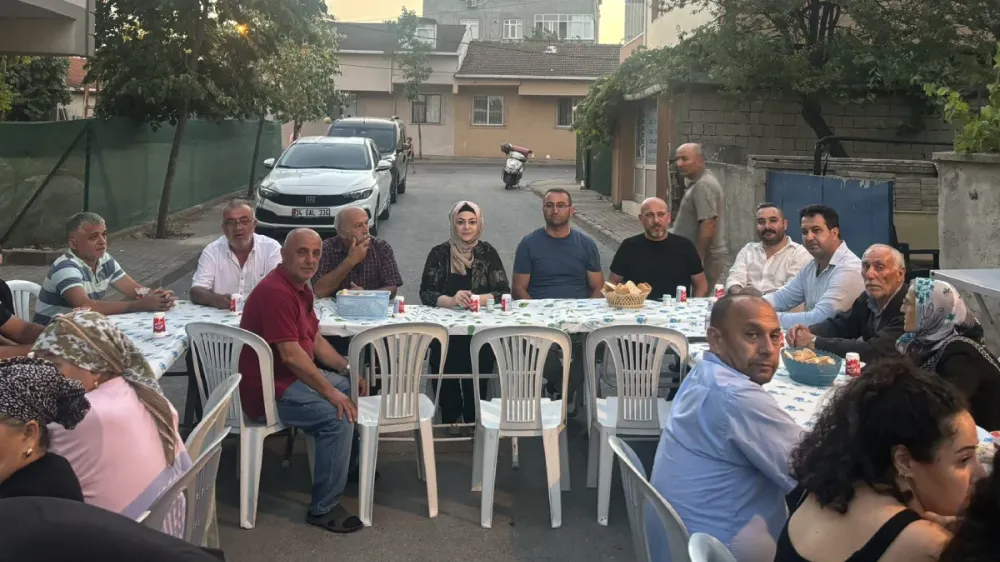 Sancaktepe Birlik Cemevi oruç açma lokmasına MHP Sancaktepe İlçe Başkanı Karaalioğlu katıldı