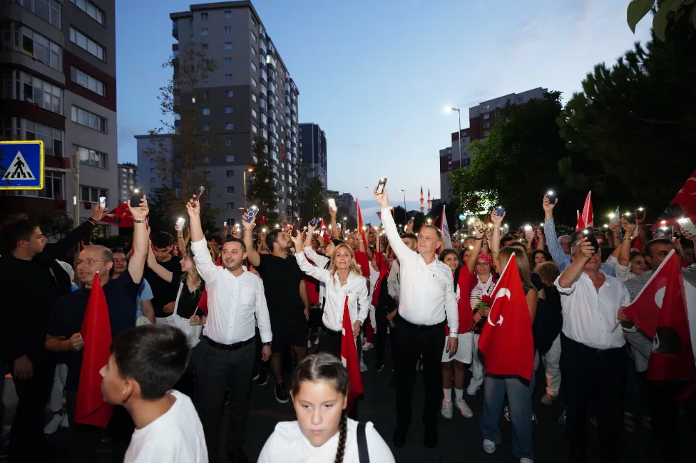 BEYLİKDÜZÜ’NDE 30 AĞUSTOS COŞKU İLE KUTLANDI