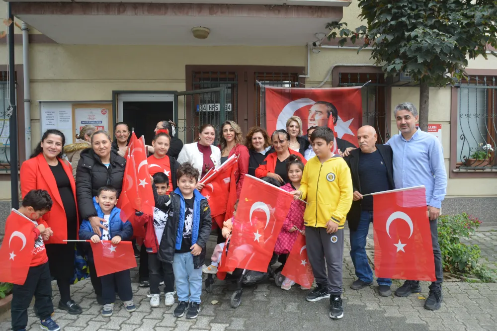 Sancaktepe İnönü Mahallesinde 29 Ekim Cumhuriyet Bayramı Coşkusu