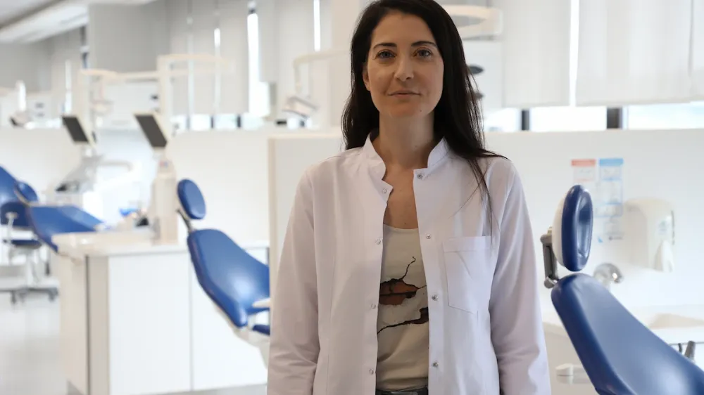 Diş Teli Şart mı? Ortodontide Kişiye Özel Tedavi Seçenekleri