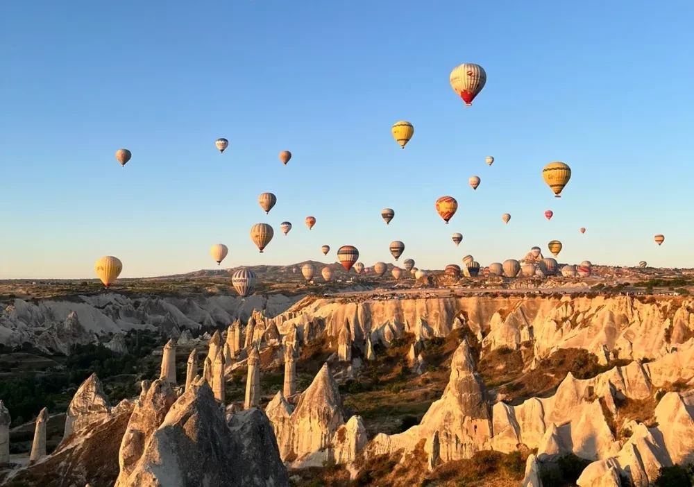 Kapadokya’da Bilim ve Kültür Buluştu: Üniversitelilerden Teknoloji ve Tarihe Yolculuk