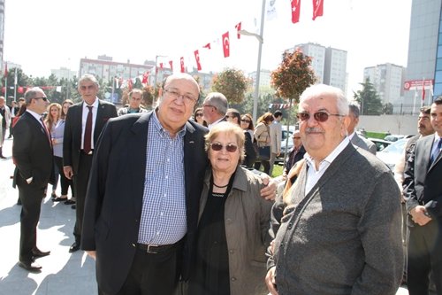 Bakırköy Belediyesi?nden çifte açılış