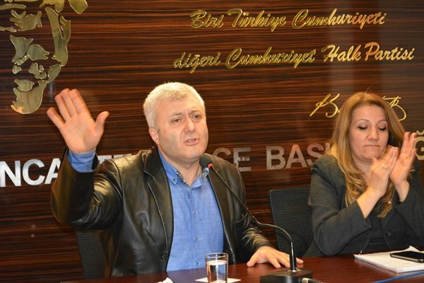 TUNCAY ÖZKAN SANCAKTEPE?DE  PARTİLİLERE SESLENDİ