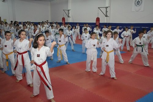 Büyükşehir?in Tekvando da Alt Yapısı Sağlam 