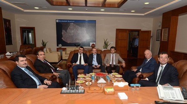 VALİ ŞAHİN, İMAMOĞLU?NU ZİYARET ETTİ