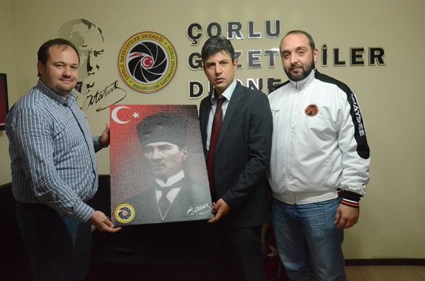 Emniyet Müdürü Aykut Efe?den Çorlu Gazeteciler Derneği?ne Ziyaret