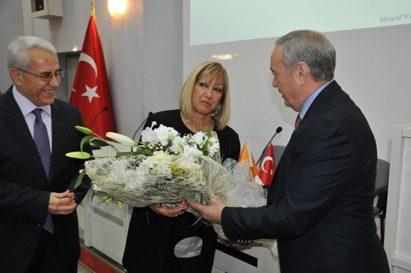 Prof. Dr. Funda Elmacıoğlu ile Beslenme Üzerine Söyleşi