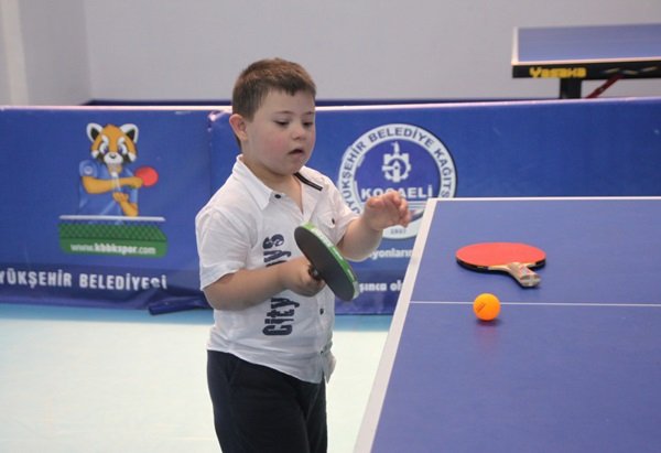 Özel Sporcuların Masa Tenisi Sevgisi