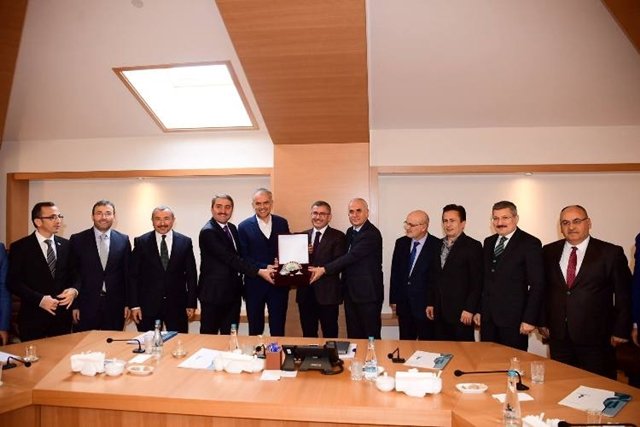 Anadolu Yakası Belediye Başkanları Sancaktepe?de bir araya geldi