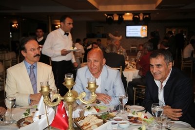 Başkan Alltınok Öz Bitlis Vakfı?nın İftarına Katıldı